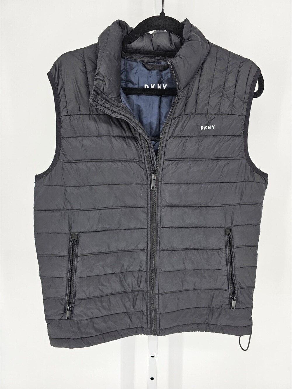 DKNY men's Sz M packable quilted Zip Up vest in black